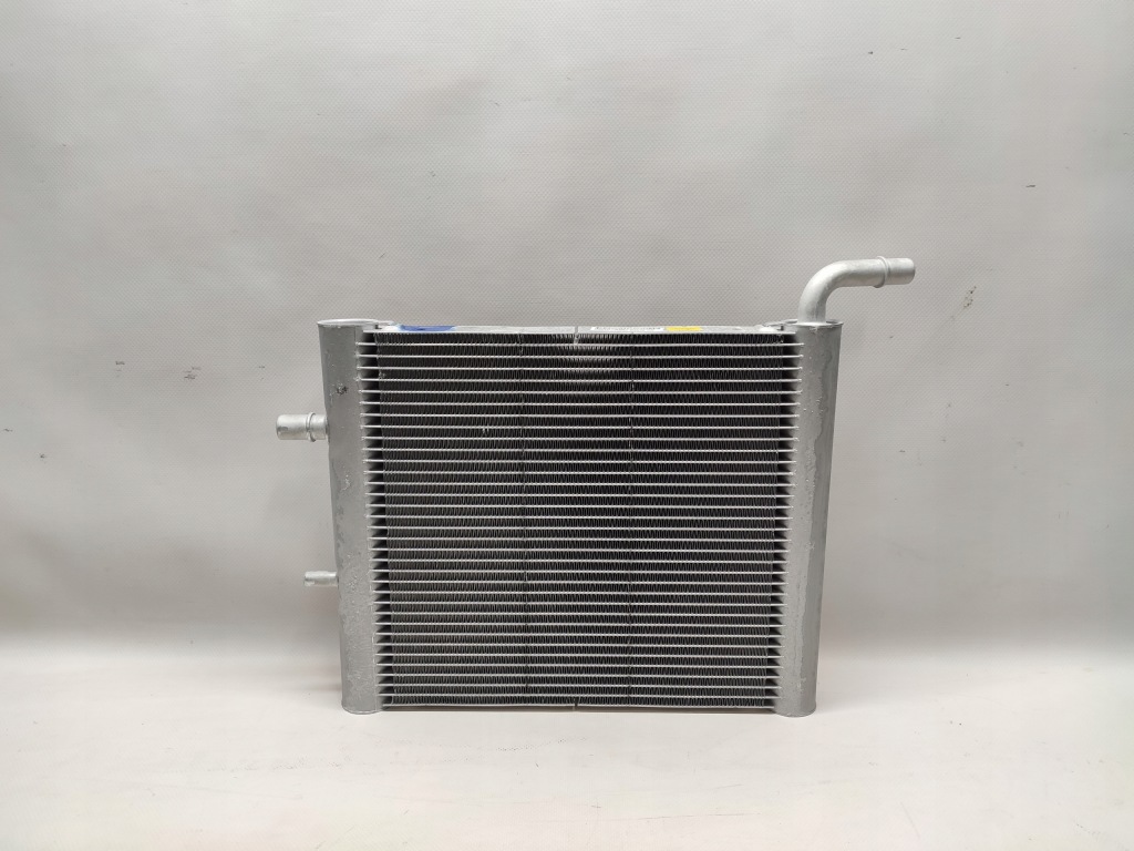 фото №3, Land rover defender l633 дополнительная радиатор wody r8b28d048ba nowa оригинал