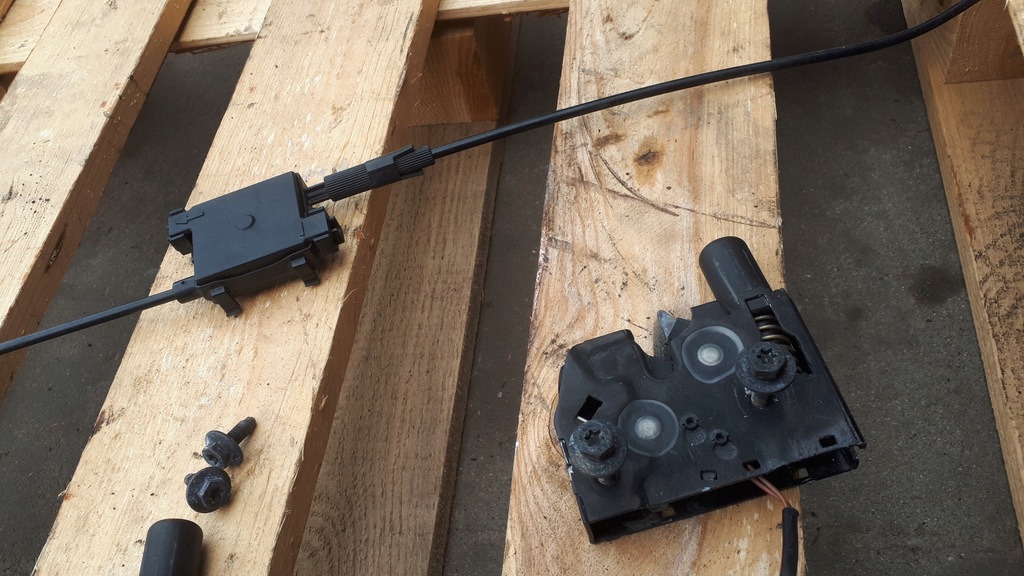 фото №4, S6 c7 a6 замок капот левый правый трос тросы a7 4g