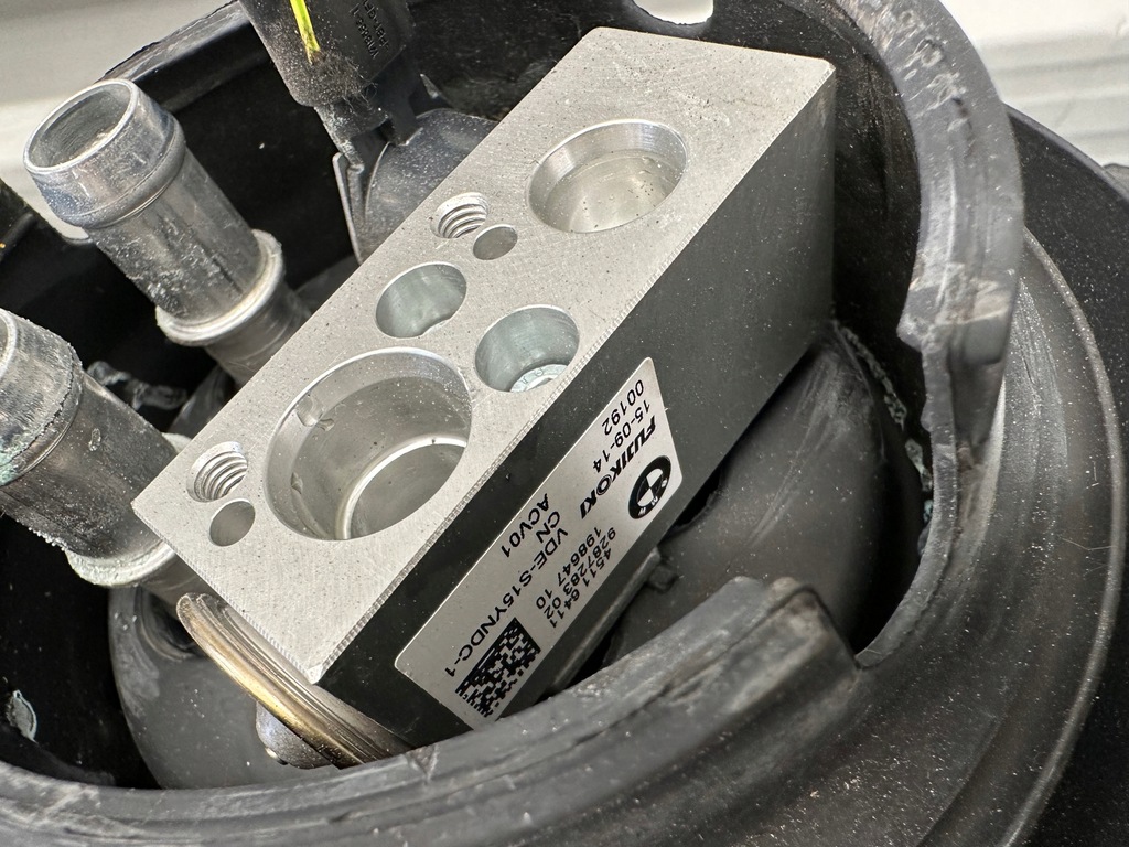 фото №7, Bmw i3 i01 отопитель воздуходувка 9383124