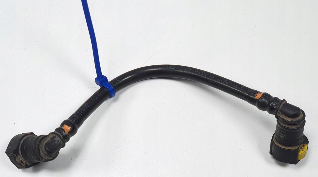 фото №1, Шланг топлива mercedes ml w163 4.3 v8