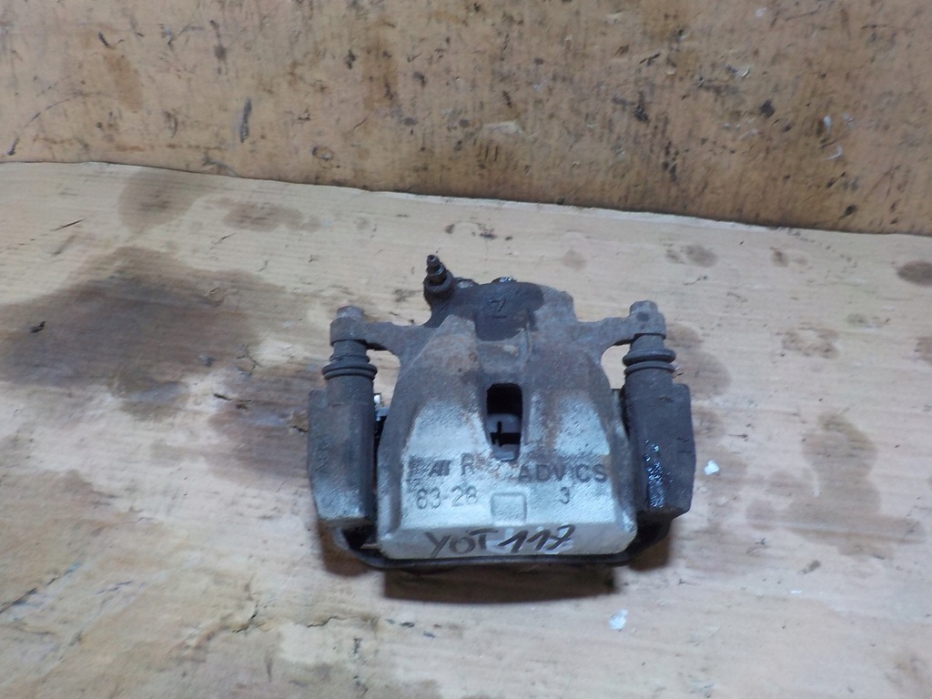 фото №1, Toyota rav4 iii супорт гальмівний правий перед