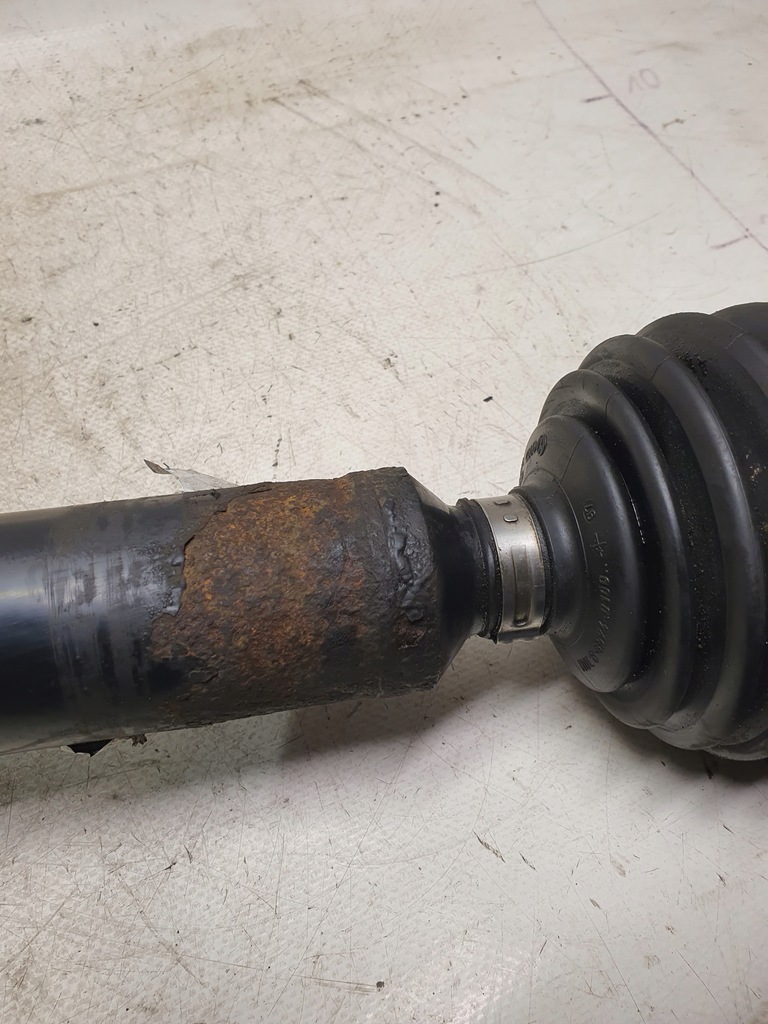 фото №10, Приводной вал правая audi a3 8l 1,8 125km 97r.