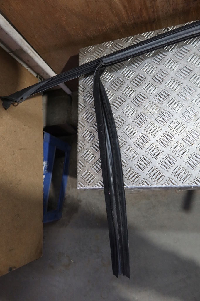 фото №10, Прокладка рамка двері правий перед bmw f16