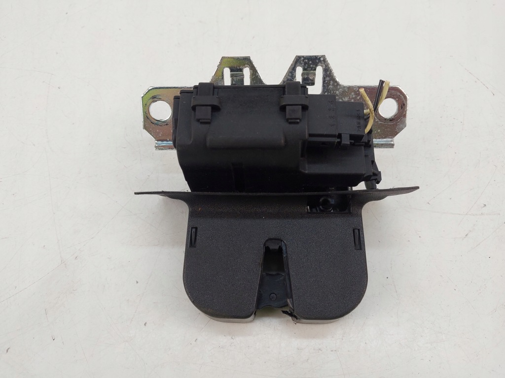 Купить Замок крышки багажника opel insignia a hb