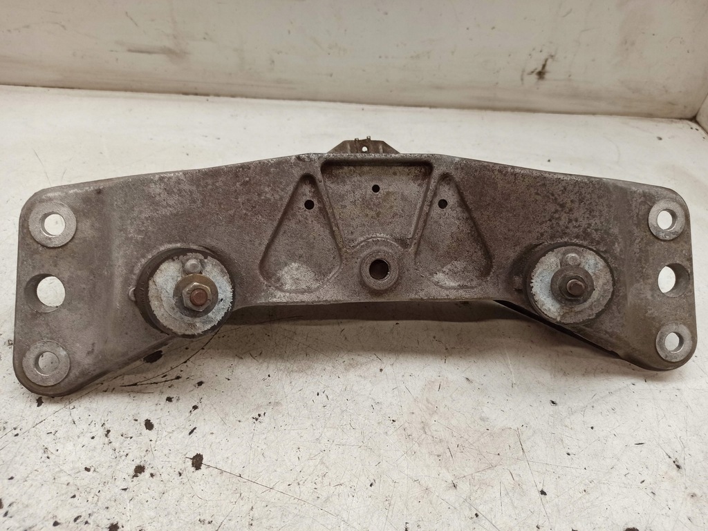 фото №11, Bmw 7 e65 кронштейн коробки автоматична коробка передач 6759680