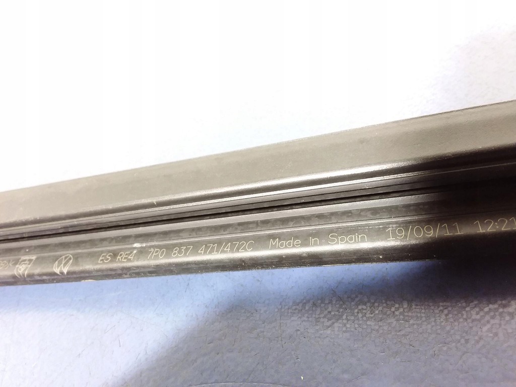 фото №5, Cayenne 7p5 прокладка уплотнитель левая 7p0837471