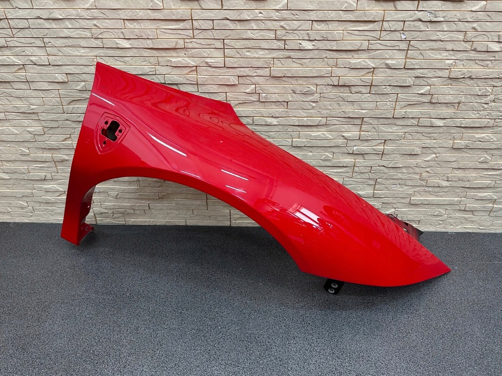 фото №1, Ferrari sf90 крила правий fender правий