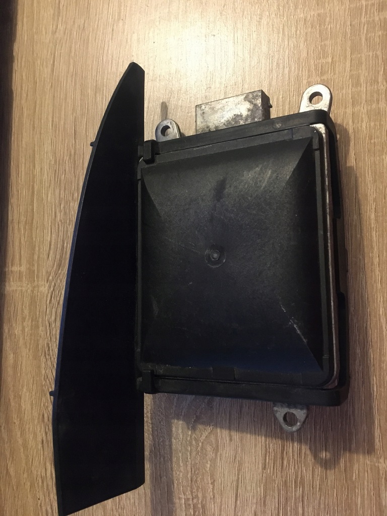 фото №1, Bmw f30 f31 датчик перемикання поперечина руху 6881633