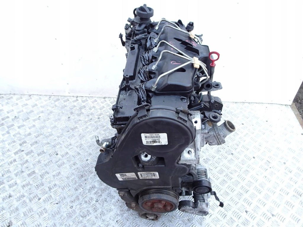 фото №9, Двигатель volvo c70 ii v50 s40 c30 2.4 d5 d5244t с кронштейн
