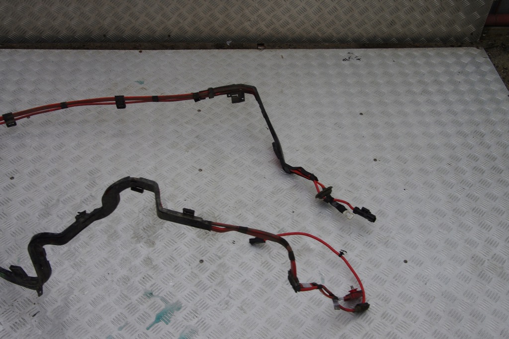 фото №8, Шланг аккумулятор plus + bmw 3 f34 gt 6832330