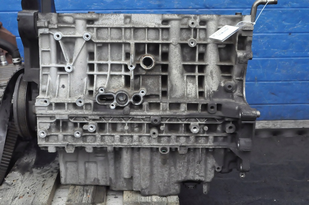 фото №7, Volvo s40 v50 v70 s80 xc60 xc70 2.4 d5 блок двигуна d5244t d5244t4 d5244t5
