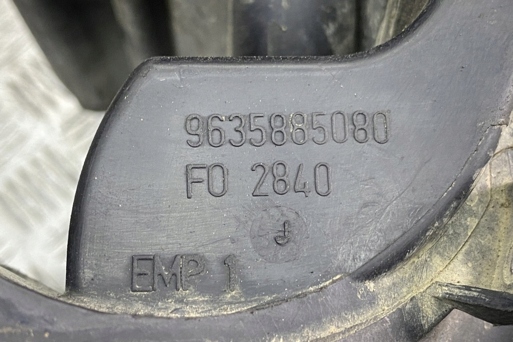 фото №9, Колектор всмоктуючий citroën xsara picasso n68 9635885080 1.6l бензиновий 80kw