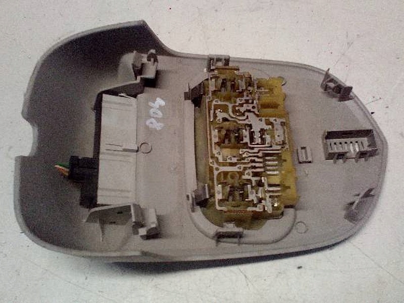 фото №5, Лампа потолочный peugeot 308