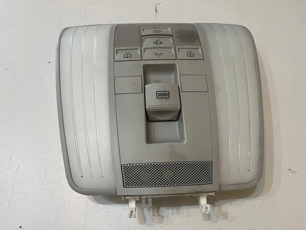 фото №1, Mercedes e klasa w212 лампа стельовий 2129001123