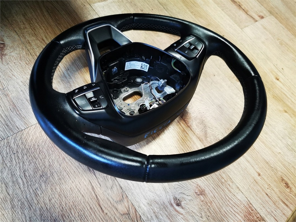 фото №5, Ford fiesta mk8 воздуховод кожа