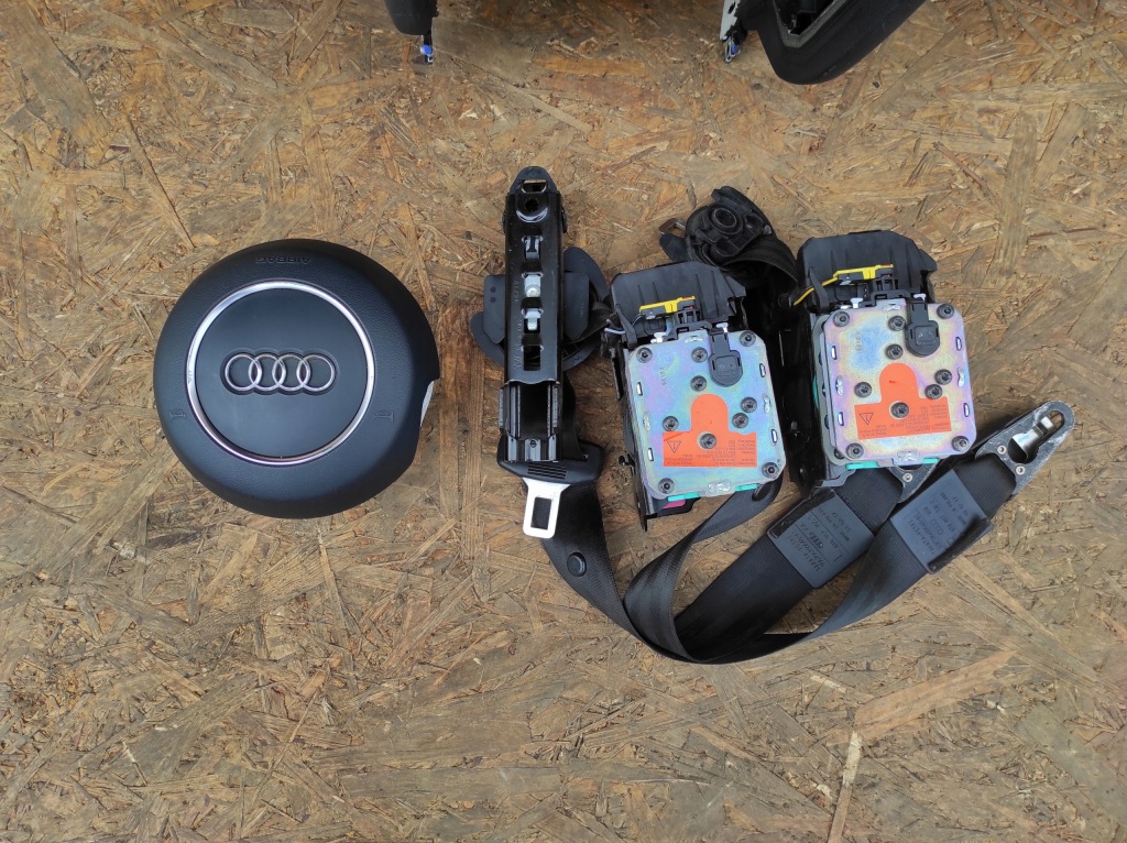 фото №9, Приборная панель панель  audi a5 lift 8t0 оригинал