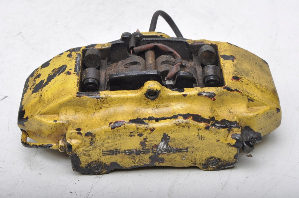 фото №1, Porsche 911 996 супорт гальмівний правий перед