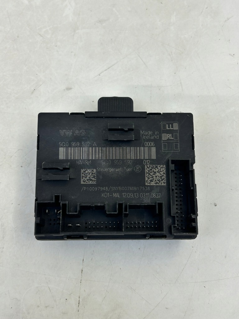 Купити Модуль блок керування двері volkswagen 5q0959592a
