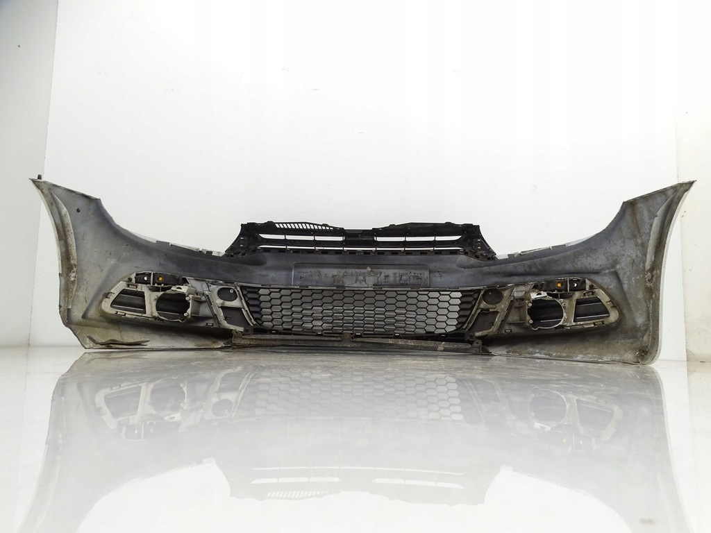 фото №12, Kpl бампер перед передний + решётка радиатора vw scirocco iii 1k8 2008-2014r белый lb9a