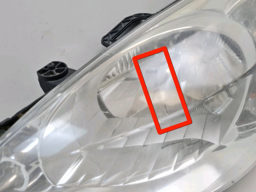 2008 peugeot partner фара 9682829380 Оригінал