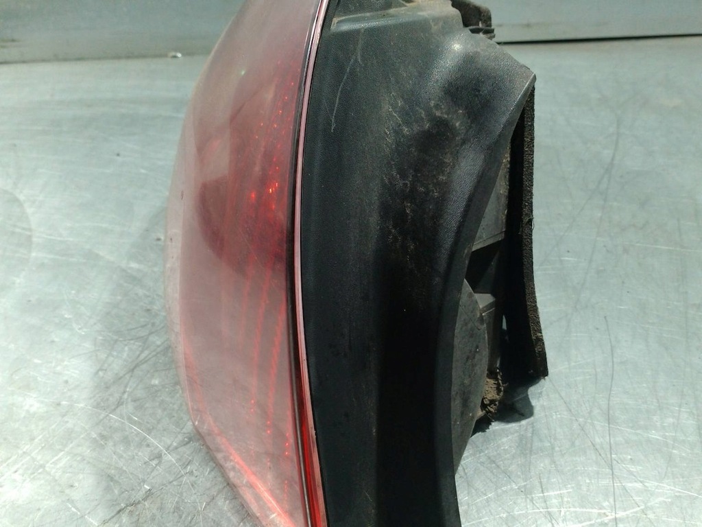 фото №10, Лампа задня ліва peugeot 407 9656606380 sedan