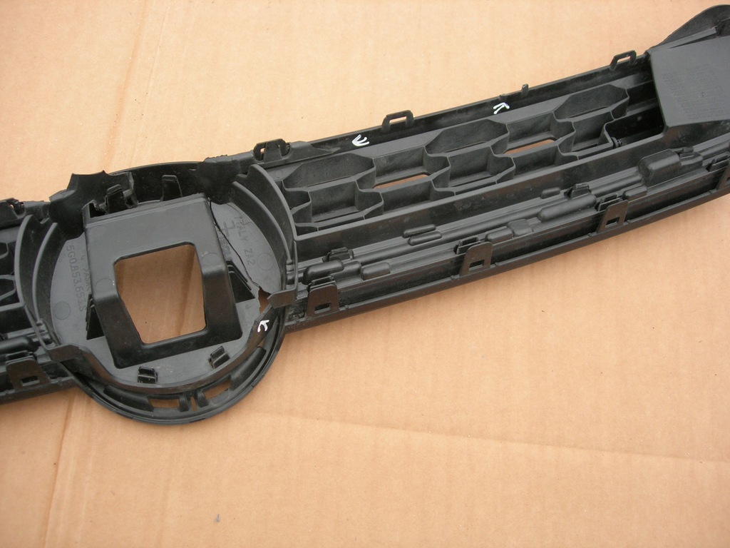 фото №9, Решётка радиатора решётка радиатора vw golf vii gti 5g0853653s w-wa