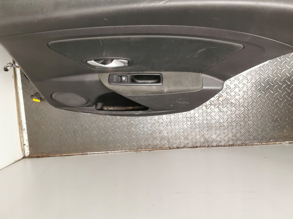 фото №7, Дверь левый задняя renault megane iii kombi ov369