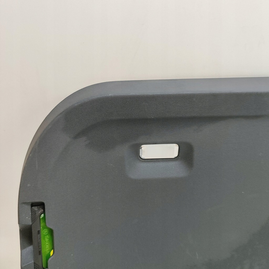 фото №11, Skoda enyaq iv 2021 обшивка / обивка задний крышки багажника