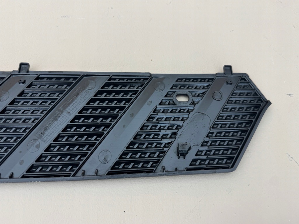 Mercedes actros mp4 підніжка накладка захист бампера перед a9608850311 Зі Шроту