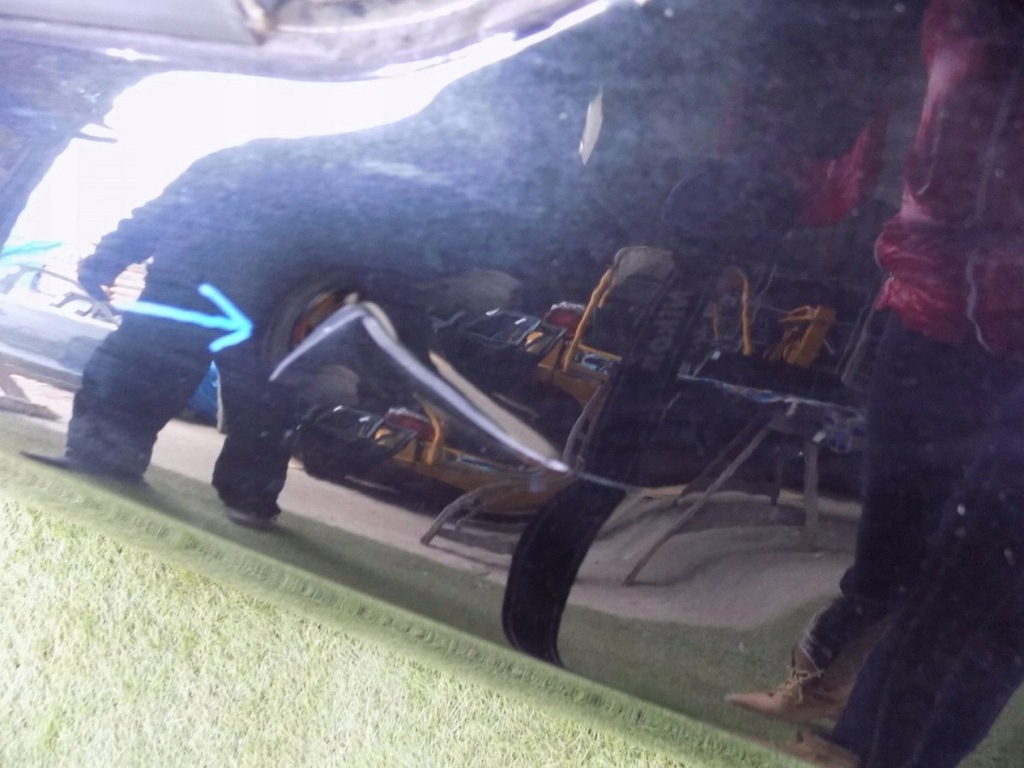 фото №11, Bmw x1 e84 - дверь передние правая - 023