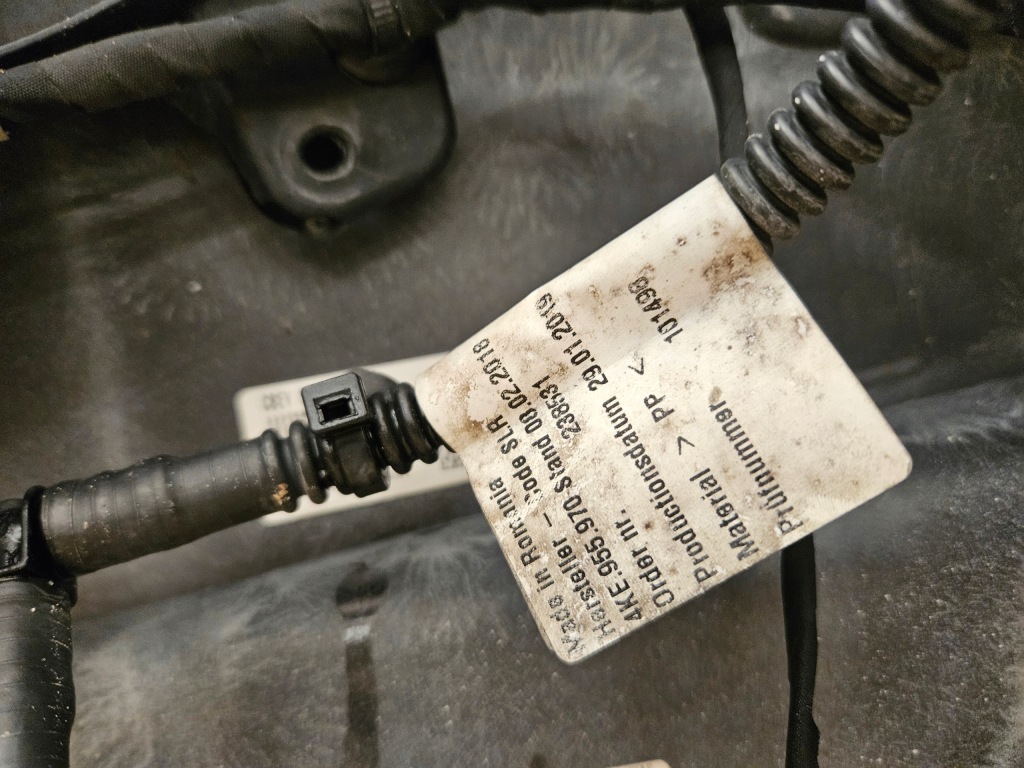 Бампер перед audi etron e tron 4ke ls9r glacier white kompletny оригінал Недорого