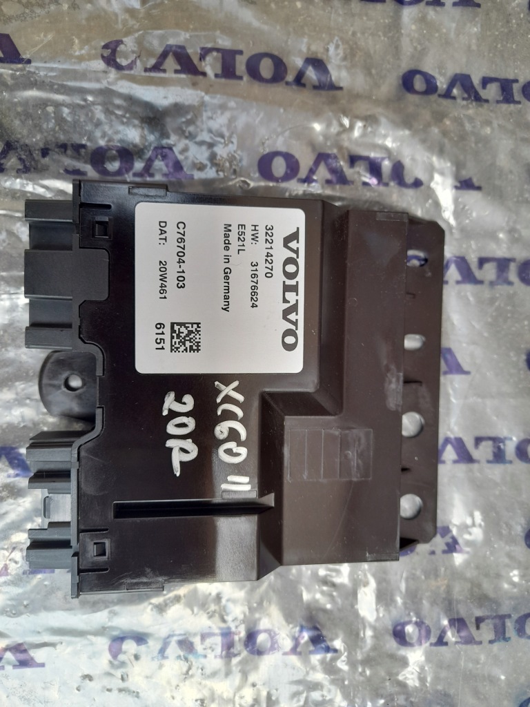 фото №1, Модуль кришки багажника 32214270 volvo xc60 ii 2020r