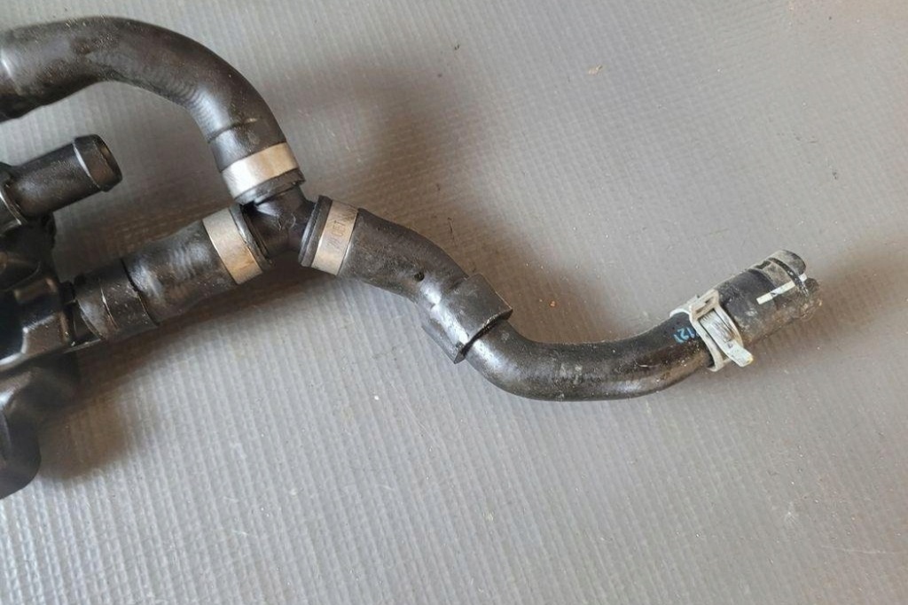 фото №6, Труба охолодження volvo xc70 cross country 32249726 2.0l бензиновий 2022