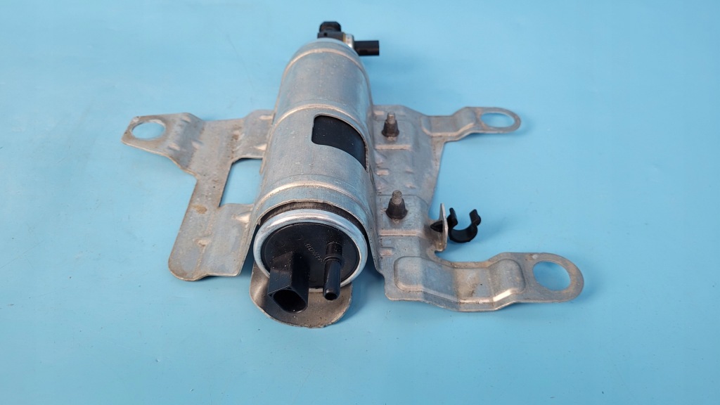 Volvo xc90 2 19r 2.0d корпус фільтра пального кронштейн 31452243 32203317 Зі Шроту