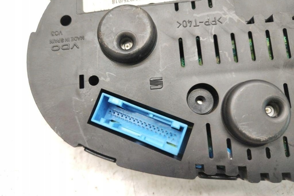 фото №9, Счетчик seat toledo ii 1m2 w01m0920821a 1.78l бензиновый 92kw 2000