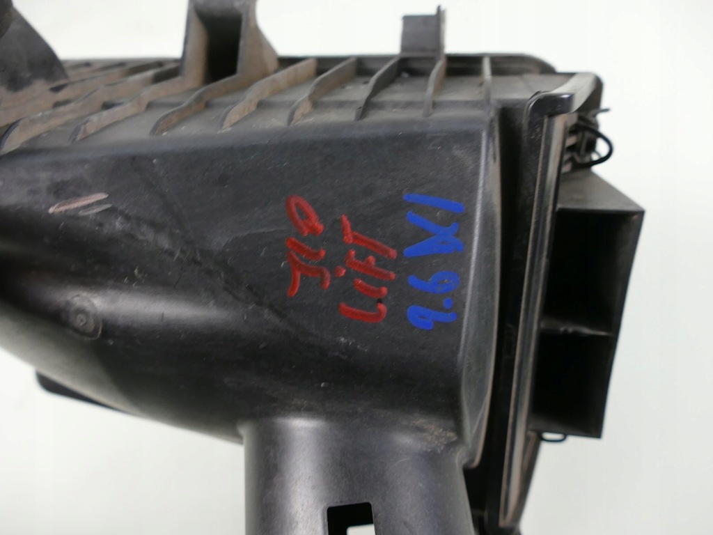 фото №9, Nissan qashqai j10 1.6 d корпус фільтра повітря