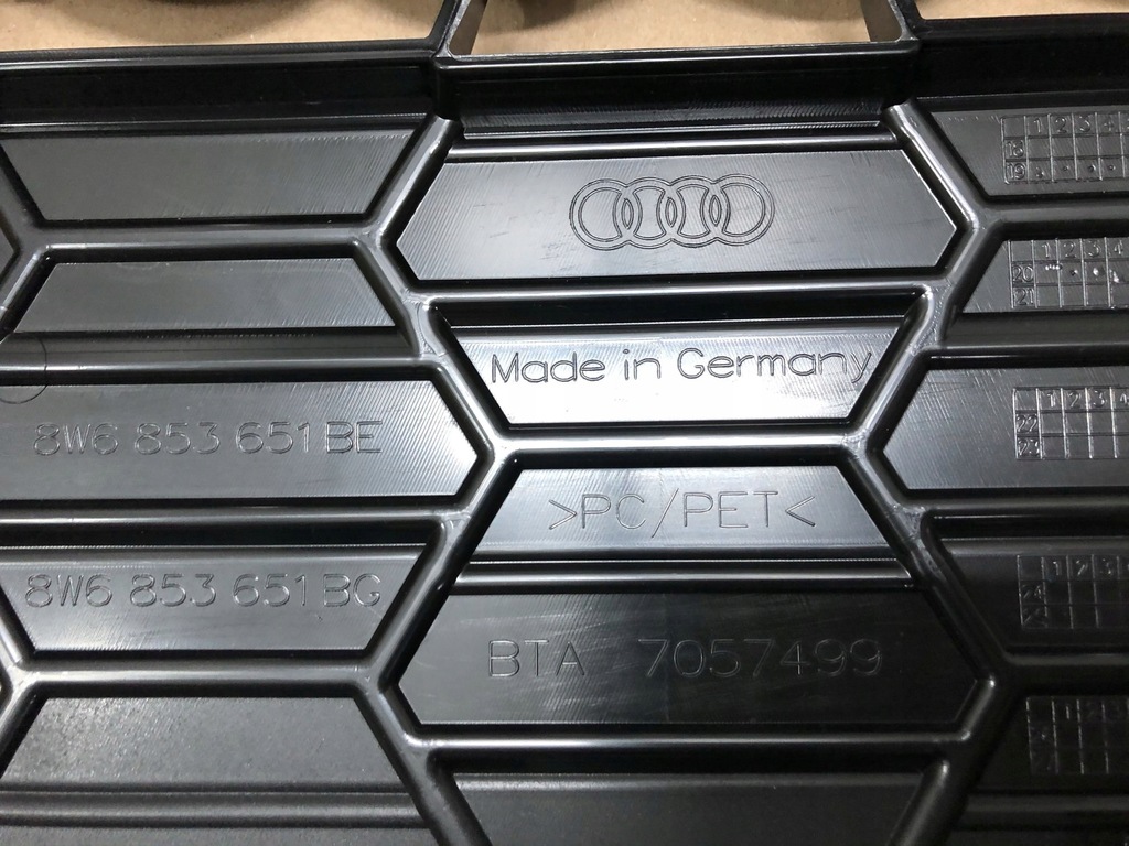 фото №7, Решётка радиатора audi a5 lift 8w6 решётка радиатора бампера audi a5 8w6 решётка радиатора 2019-2024 новый