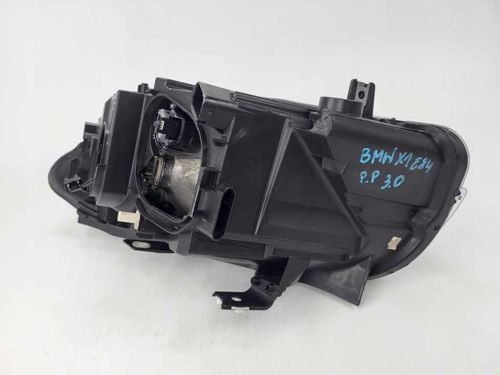 Лампа фара перед сторона правая bmw x1 e84 89093494 Недорого