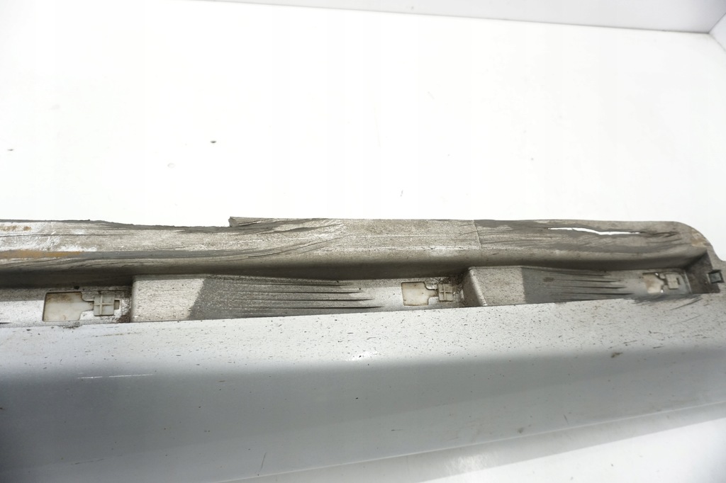 фото №8, Volvo v40 ii молдинг порог левая 426-26