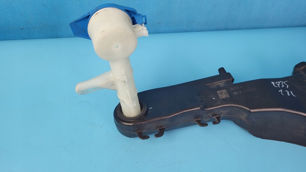 фото №11, Peugeot 308 iii p5 21r бак жидкость омывателя 9843214980 9825893480