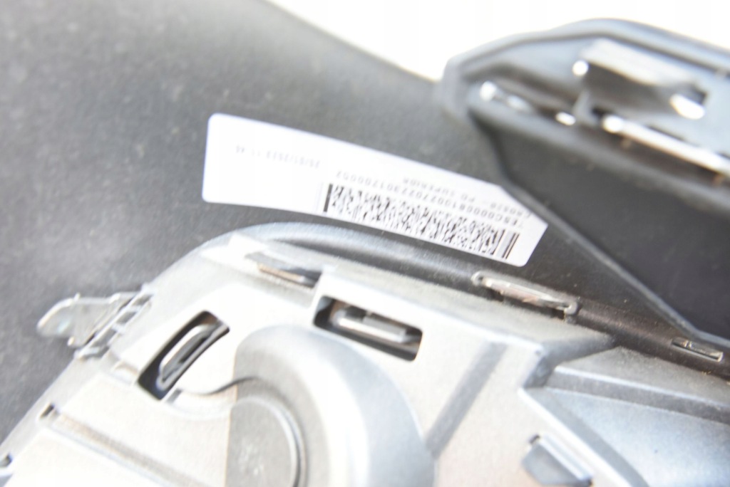 Opel crossland рестайлинг  23r. бампер перед комплектный  противотуманные фары z1y идеальное состояние! Цена