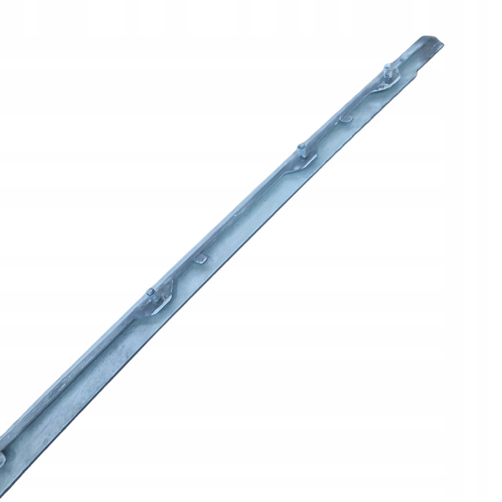 фото №7, Молдинг бампера правый задняя mercedes c w202