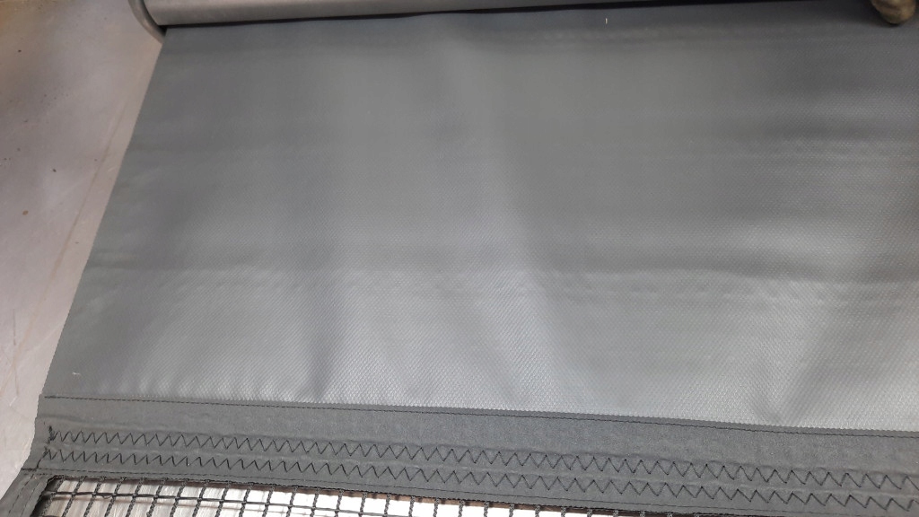 фото №11, Шторка сітка багажника 351910-0976 volvo v50 2.0 hdi 04r