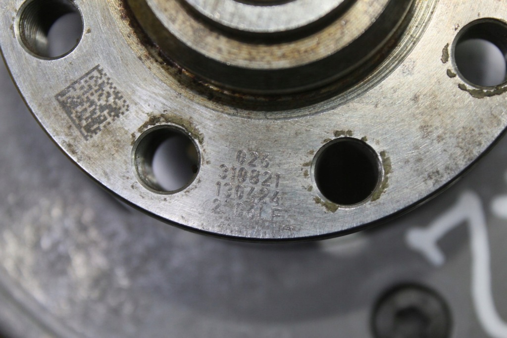 Wał колінчастий cupra a4 a5 a6 2.0 tsi dnn 06lf Оригінал