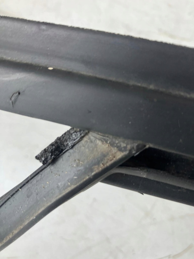 фото №8, Рамка прокладка двері лівий перед peugeot 208 i 3d 9673603380