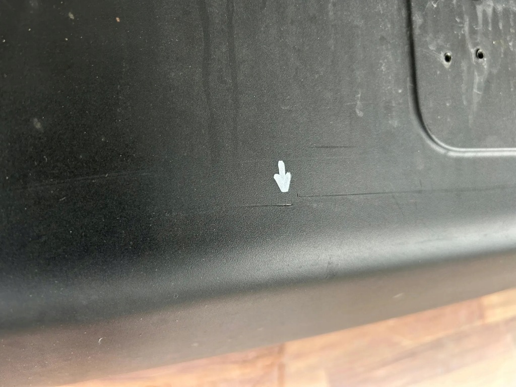 Диффузор заднего бампера porsche macan 95b 95b807521a 0.0l дизель 2022 Киев