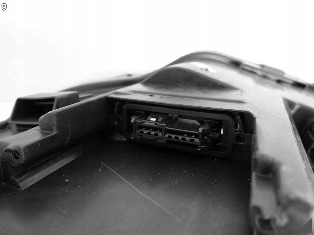 фото №10, Vw scirocco 1k8 08- лампа ксенон права europa