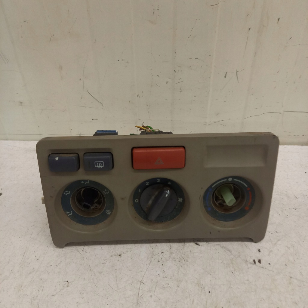 фото №1, Панель управление обдув land rover freelander 963924