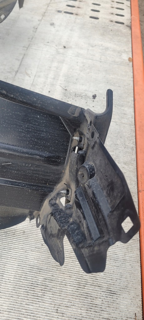 фото №1, Подкрылок левая передние forester ii lift 05-08 2.0