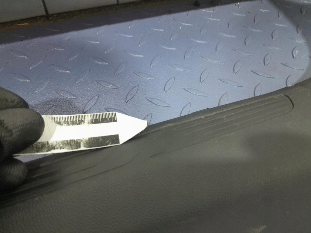 фото №7, Renault megane iv kombi комплект защита bok левый 768377406r